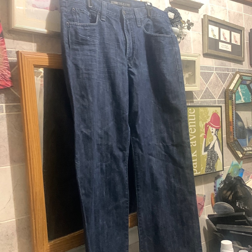 Express Jean - Picture 1 of 11